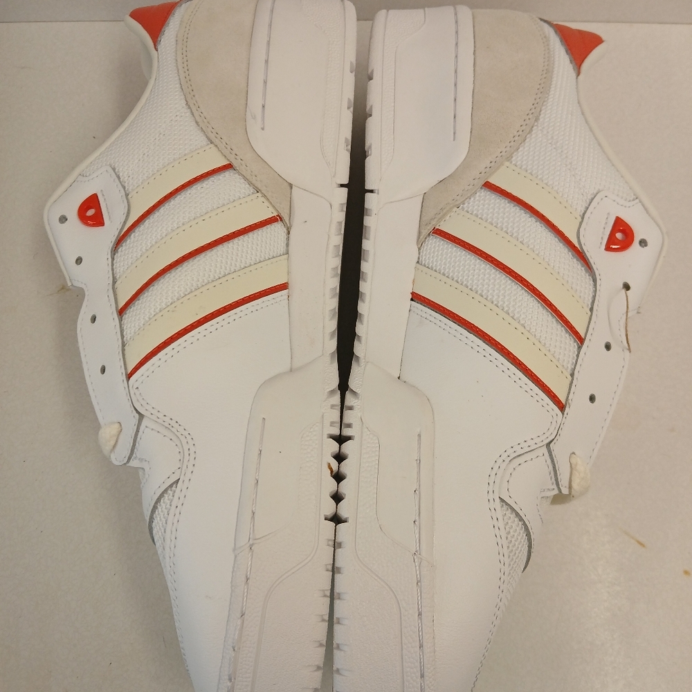 Adidas Rivalry Low - Picture 3 of 4